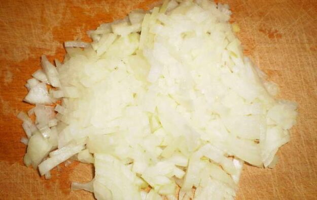 Chopped onions will help restore your nails for a healthy look.